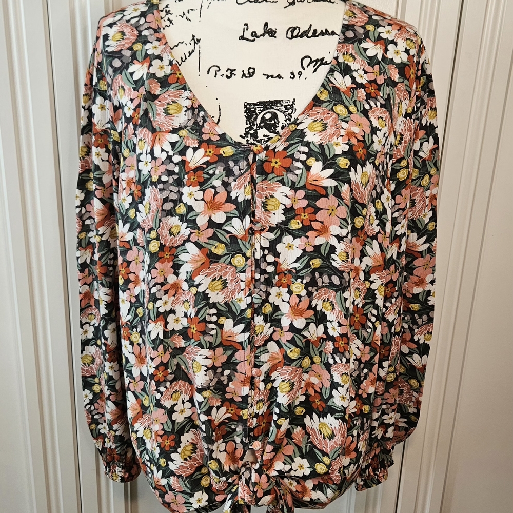 LOFT White and Pink Floral Long Sleeve Front Tie Blouse